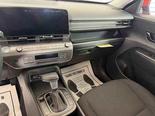 Orange Pearl 2025 Hyundai KONA SEL