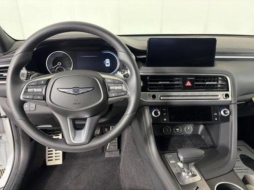 2024 Genesis G70 2.5T