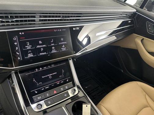 2024 Audi Q7 55 Premium Plus