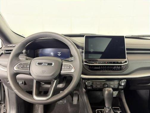 2023 Jeep Compass Altitude