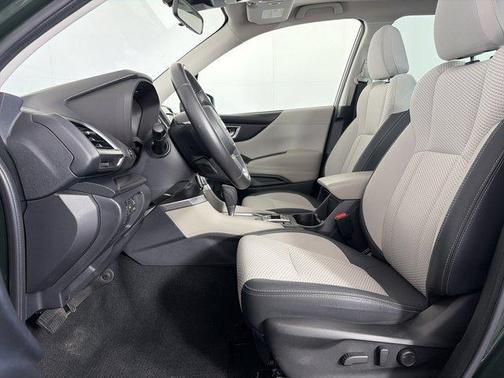 Cascade Green Silica 2023 Subaru Forester Premium