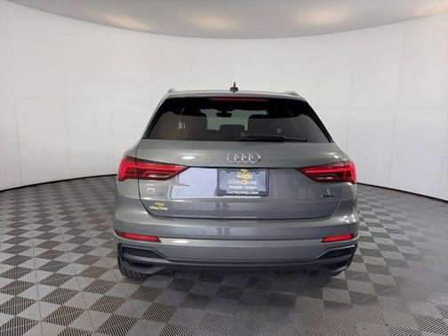 Chronos Gray Metallic 2025 Audi Q3 45 S line Premium