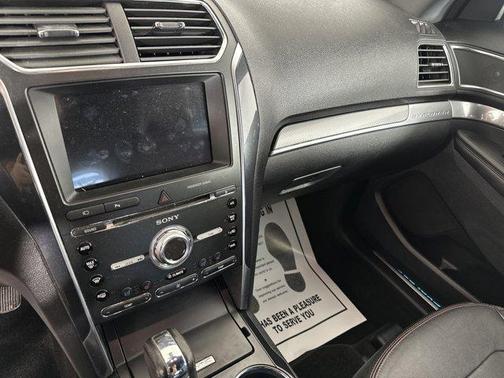 2018 Ford Explorer sport