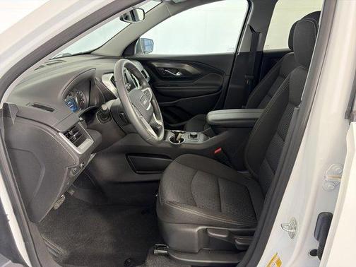 Summit White 2023 GMC Terrain SLE