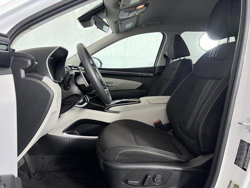 White Pearl 2024 Hyundai TUCSON Hybrid Blue