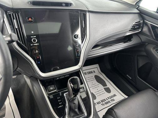 2024 Subaru Outback Touring XT