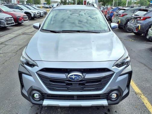 2025 Subaru Outback Touring XT