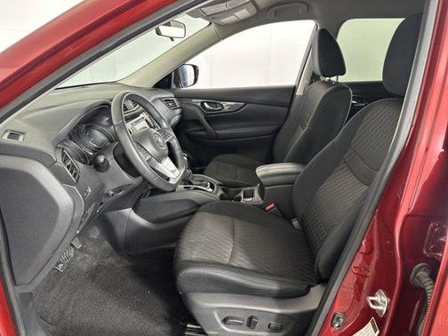 2018 Nissan Rogue Hybrid SV