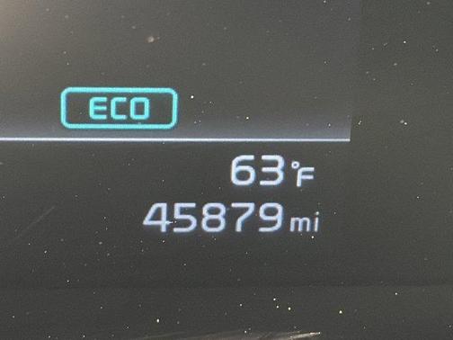 Graphite Gray 2024 Kia Niro LX