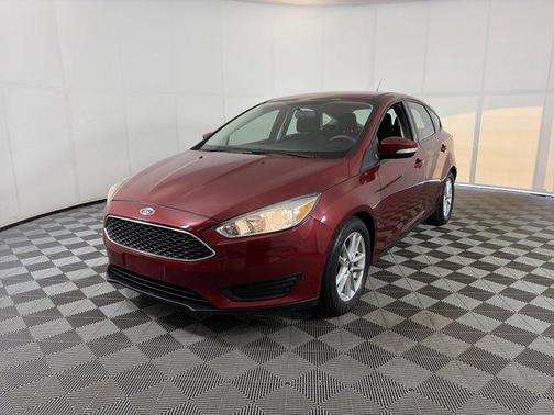 Ruby Red Metallic Tinted Clearcoat 2017 Ford Focus SE