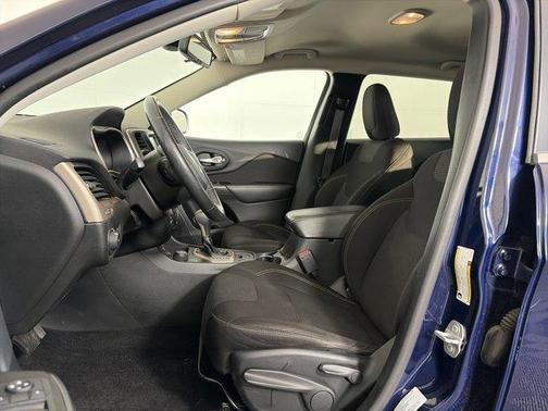 True Blue Pearlcoat 2015 Jeep Cherokee Latitude