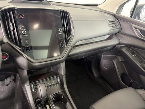 2025 Subaru Ascent Limited Bronze Edition