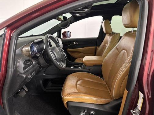 2021 Chrysler Pacifica Hybrid Pinnacle