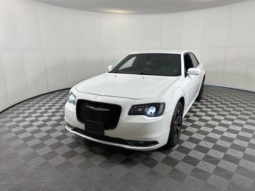 2019 Chrysler 300 S
