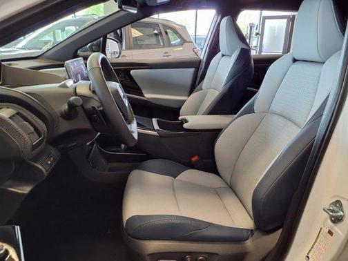 2025 Subaru Solterra Limited