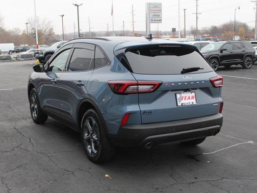 2025 Ford Escape ST-Line