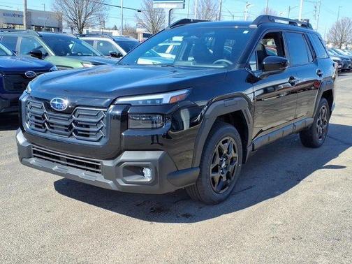 Crystal Black Silica 2026 Subaru Outback Limited