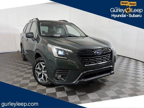 Cascade Green Silica 2023 Subaru Forester Premium