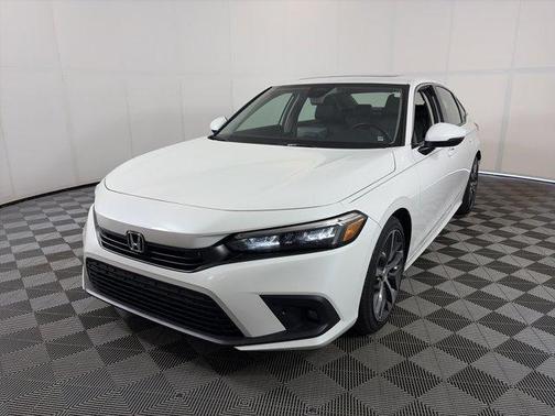 White 2024 Honda Civic Touring