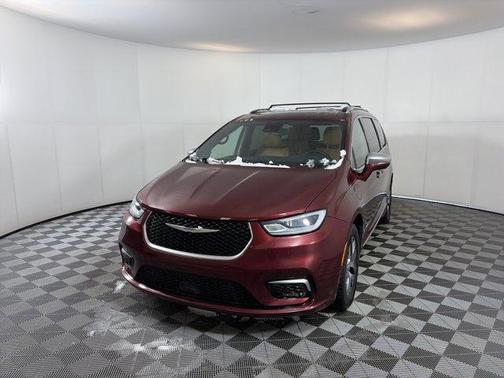 2021 Chrysler Pacifica Hybrid Pinnacle