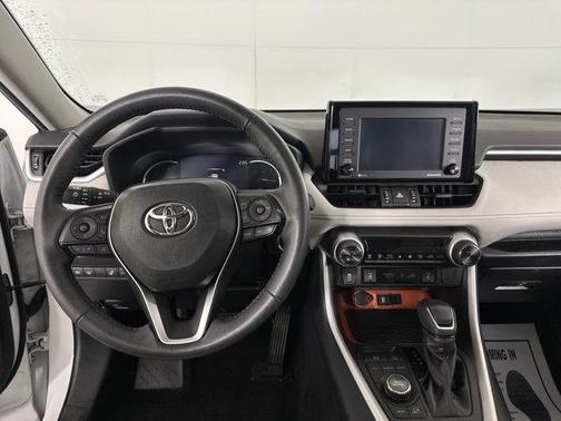 2022 Toyota RAV4 Adventure