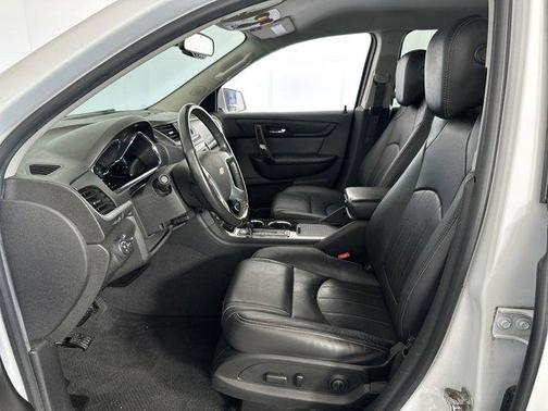 2017 Chevrolet Traverse Premier