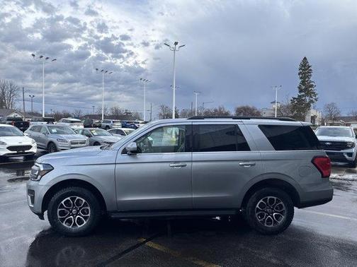 Silver Metallic 2024 Ford Expedition XLT