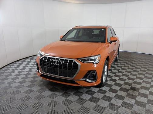 2025 Audi Q3 45 S line Premium