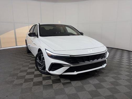 White 2025 Hyundai ELANTRA HEV SEL