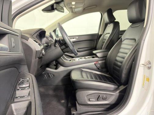 Oxford White 2023 Ford Edge SEL