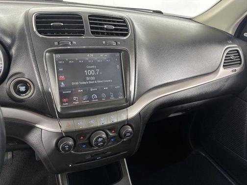 2018 Dodge Journey Crossroad