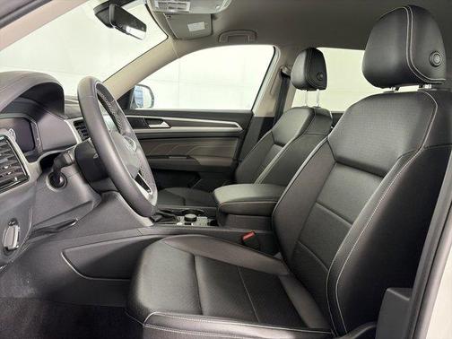 2023 Volkswagen Atlas 2.0T SE