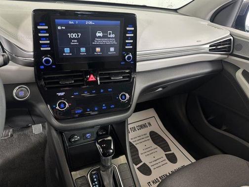 2020 Hyundai IONIQ Hybrid Blue