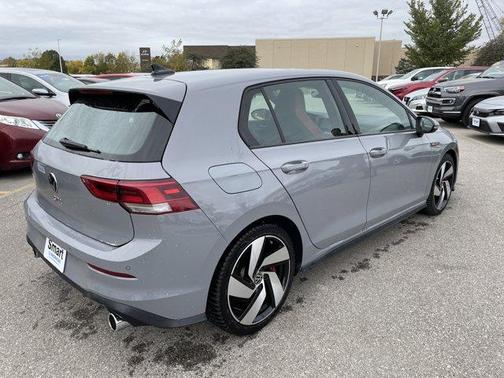 2022 Volkswagen Golf GTI 2.0T SE
