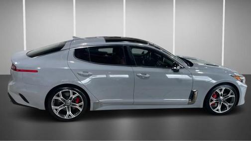 2019 Kia Stinger GT1