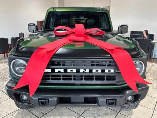 2022 Ford Bronco Base