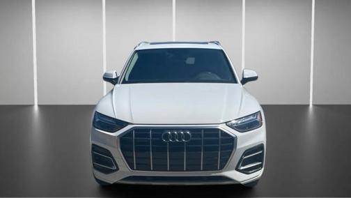 Ibis White 2021 Audi Q5 45 Premium