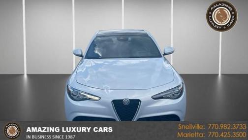 Moonlight Gray Metallic 2023 Alfa Romeo Giulia Ti