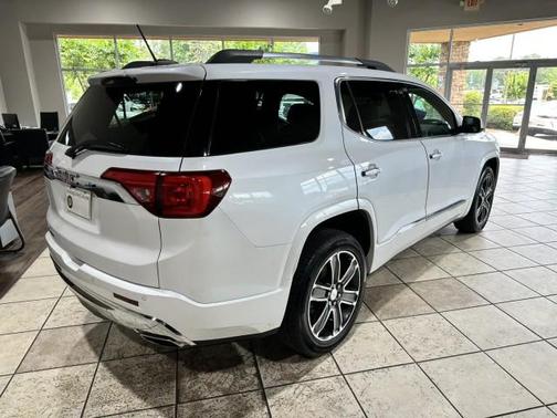 2018 GMC Acadia Denali