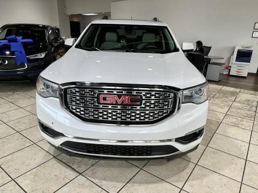 2018 GMC Acadia Denali