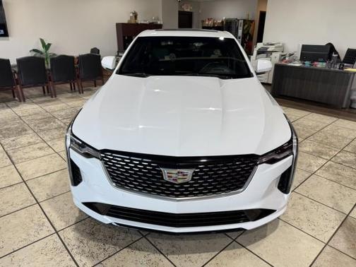 2023 Cadillac CT4 Premium Luxury