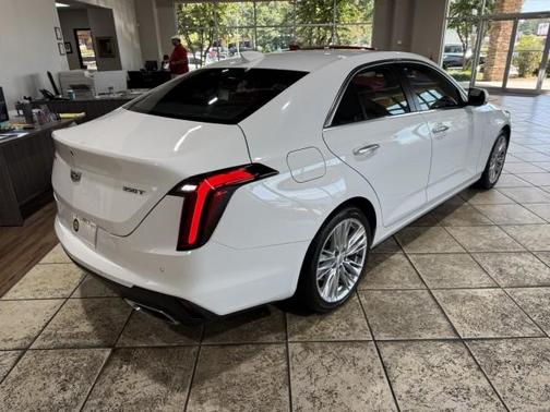 2023 Cadillac CT4 Premium Luxury
