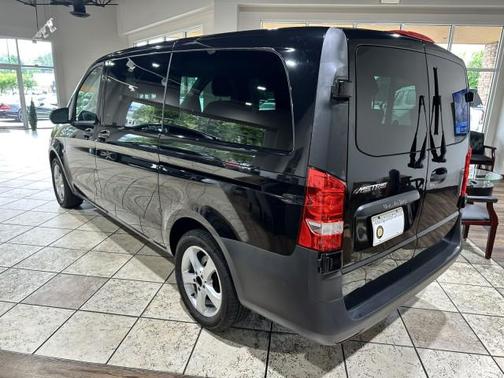 2020 Mercedes-Benz Metris Base