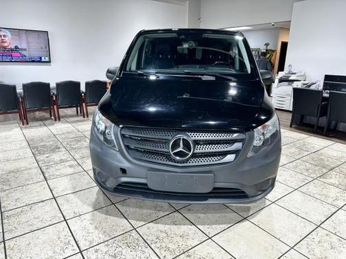 2020 Mercedes-Benz Metris Base