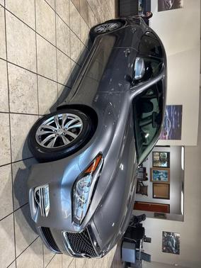 2016 INFINITI Q70h 