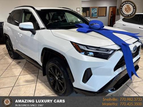 2022 Toyota RAV4 Hybrid SE
