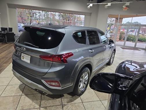 2019 Hyundai SANTA FE SE 2.4