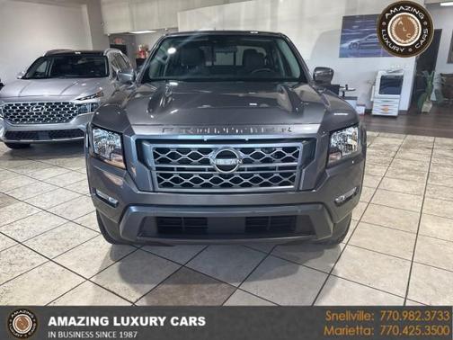 2022 Nissan Frontier SV