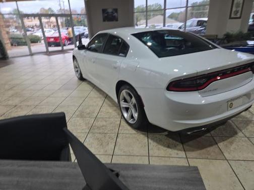 2018 Dodge Charger SXT Plus
