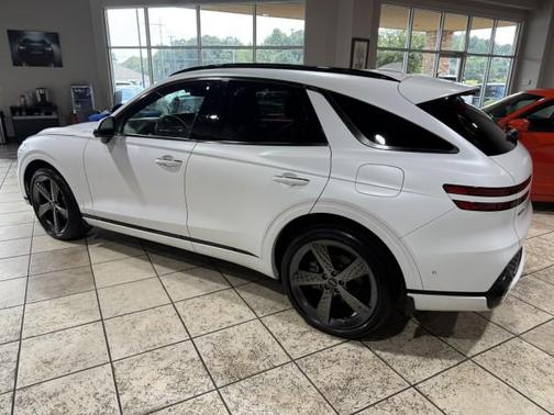 2022 Genesis GV70 2.5T